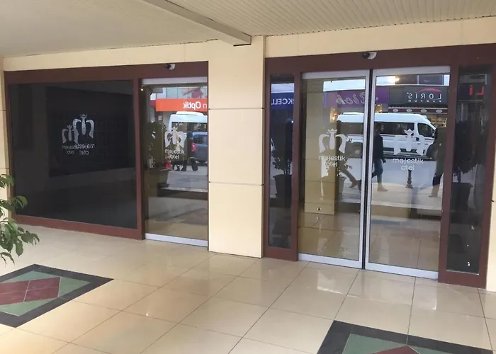 فندق Majestik أضنه