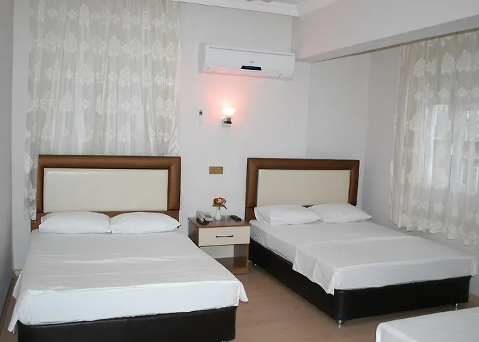 Majestik فندق أضنه